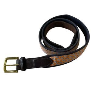 Vineyard Vines-Men's Canvas/Leather Belt W/Blue Fishing Boats